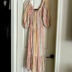 Beautiful Dress that is perfect for summer, late summer and even into fall